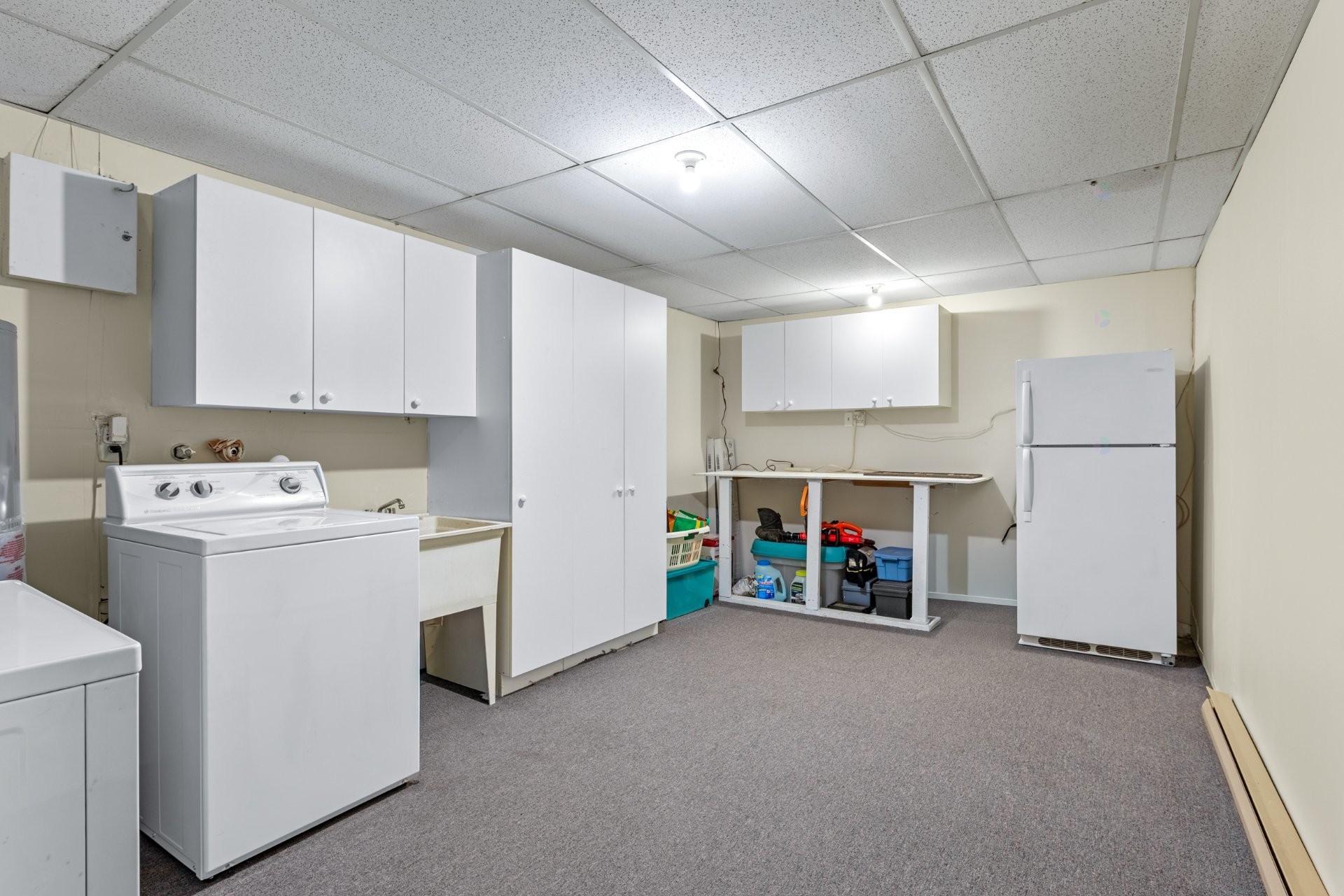 









102


Rue Perron

,
Saint-Basile-le-Grand,




QC
J3N1H5

