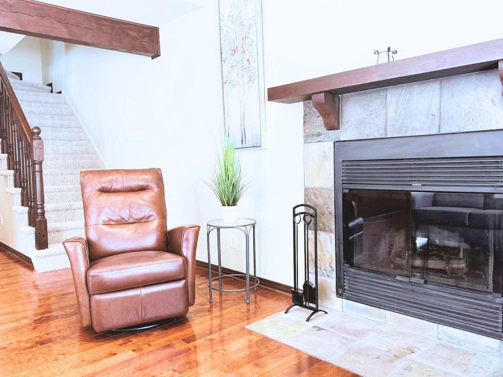 









1621


Ch. du Golf

,
Mont-Tremblant,




QC
J8E2K6

