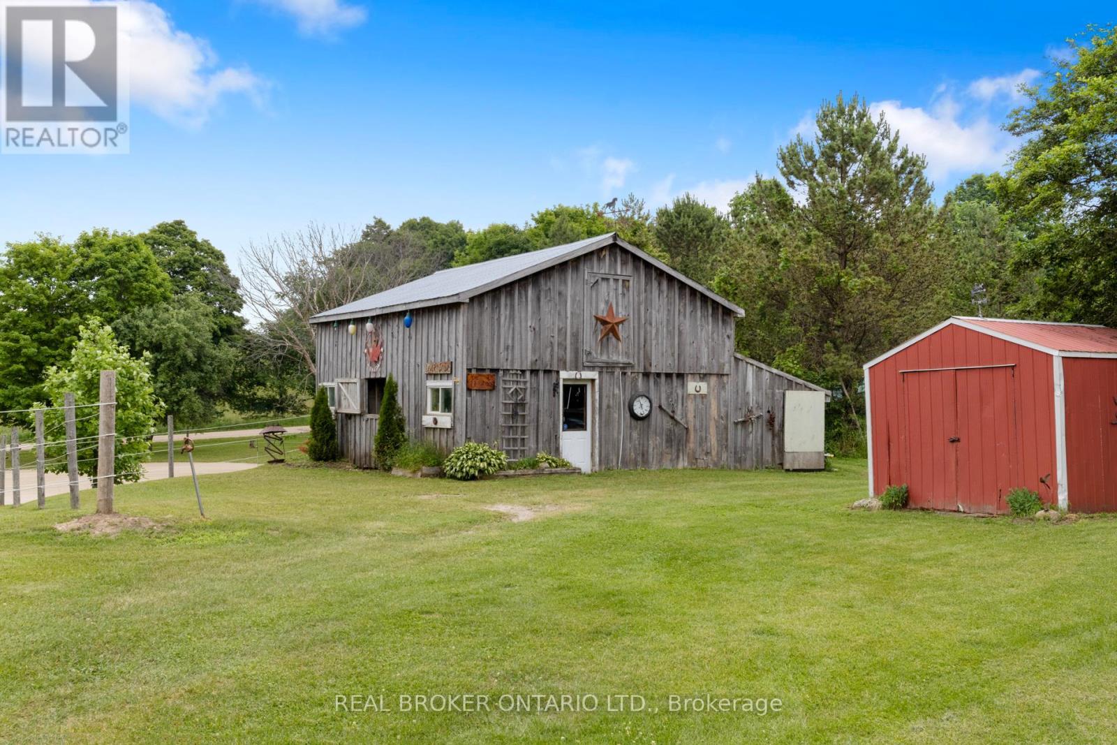 












413294 BASELINE ROAD

,
West Grey,




Ontario
N0G1R0

