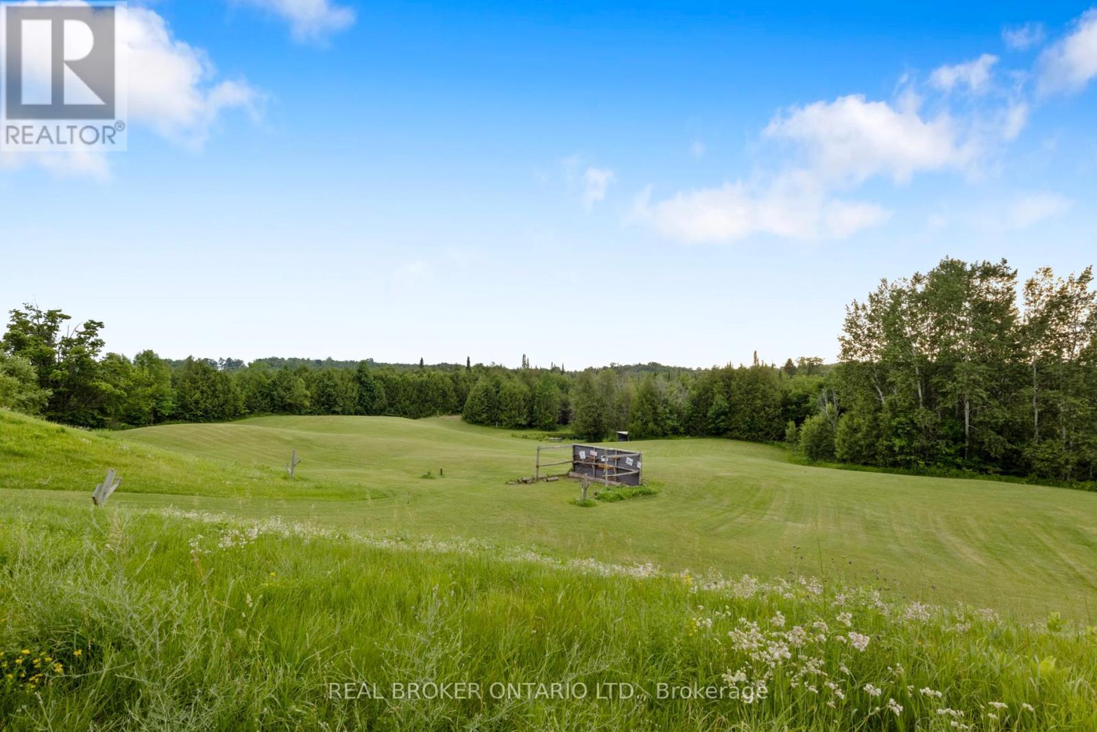 












413294 BASELINE ROAD

,
West Grey,




Ontario
N0G1R0

