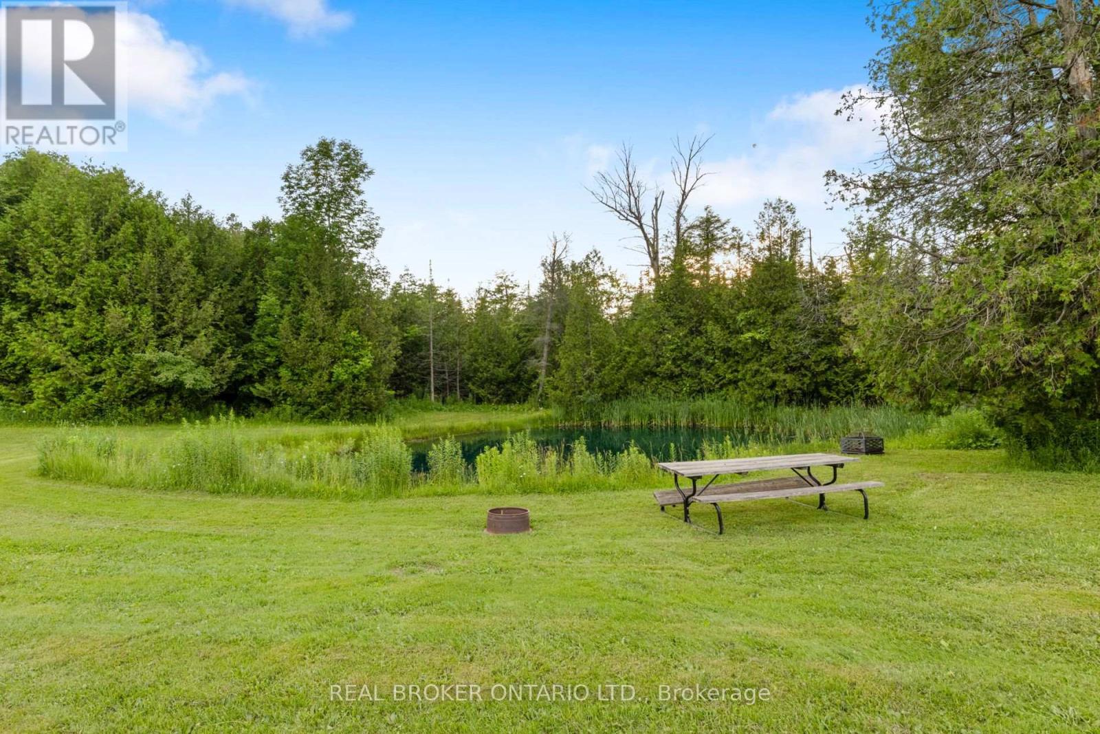 












413294 BASELINE ROAD

,
West Grey,




Ontario
N0G1R0

