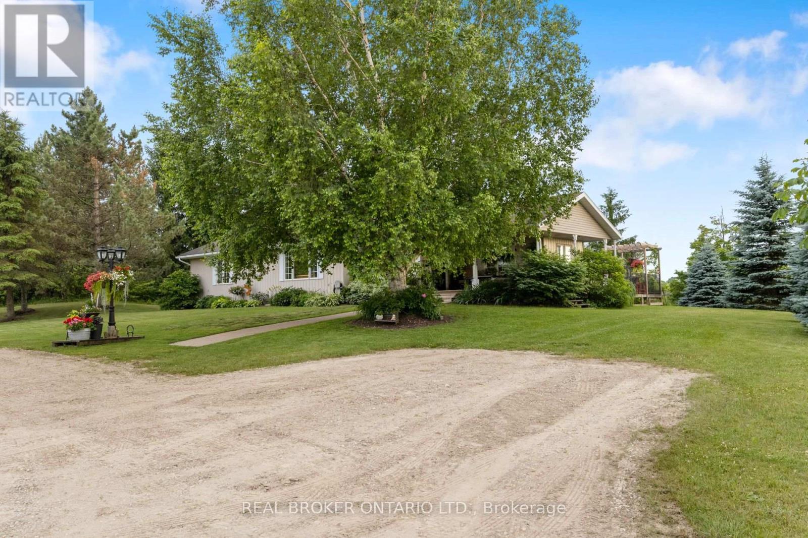 












413294 BASELINE ROAD

,
West Grey,




Ontario
N0G1R0

