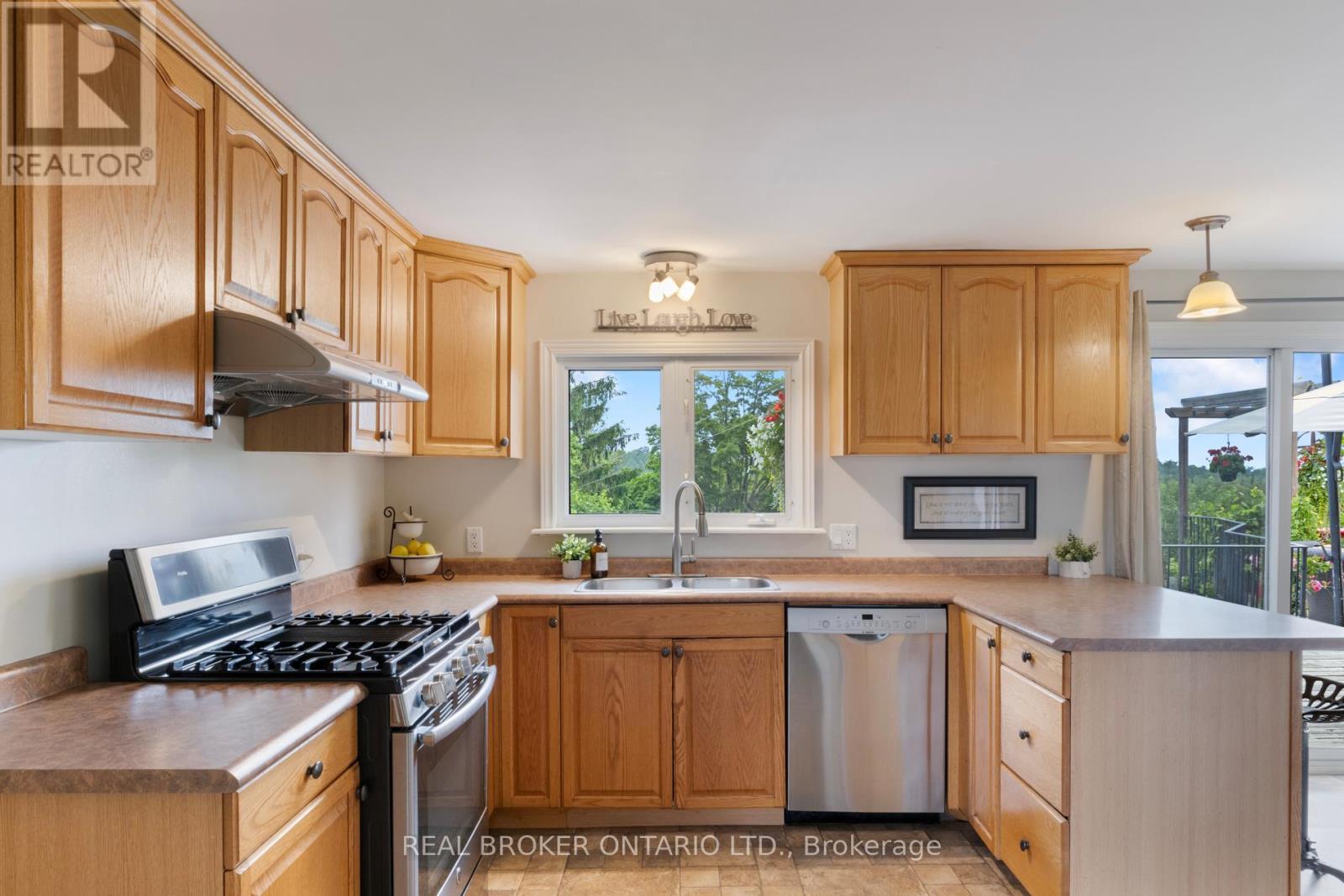 












413294 BASELINE ROAD

,
West Grey,




Ontario
N0G1R0

