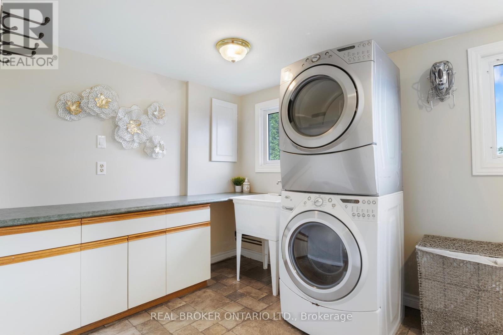 












413294 BASELINE ROAD

,
West Grey,




Ontario
N0G1R0

