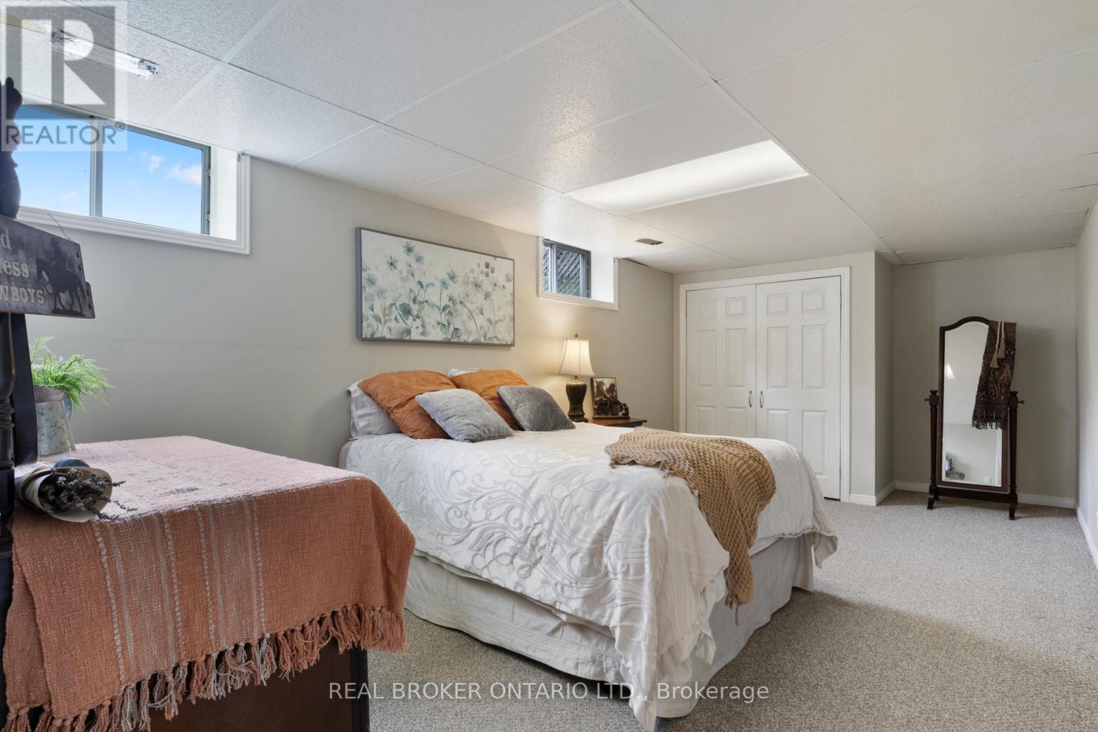 












413294 BASELINE ROAD

,
West Grey,




Ontario
N0G1R0

