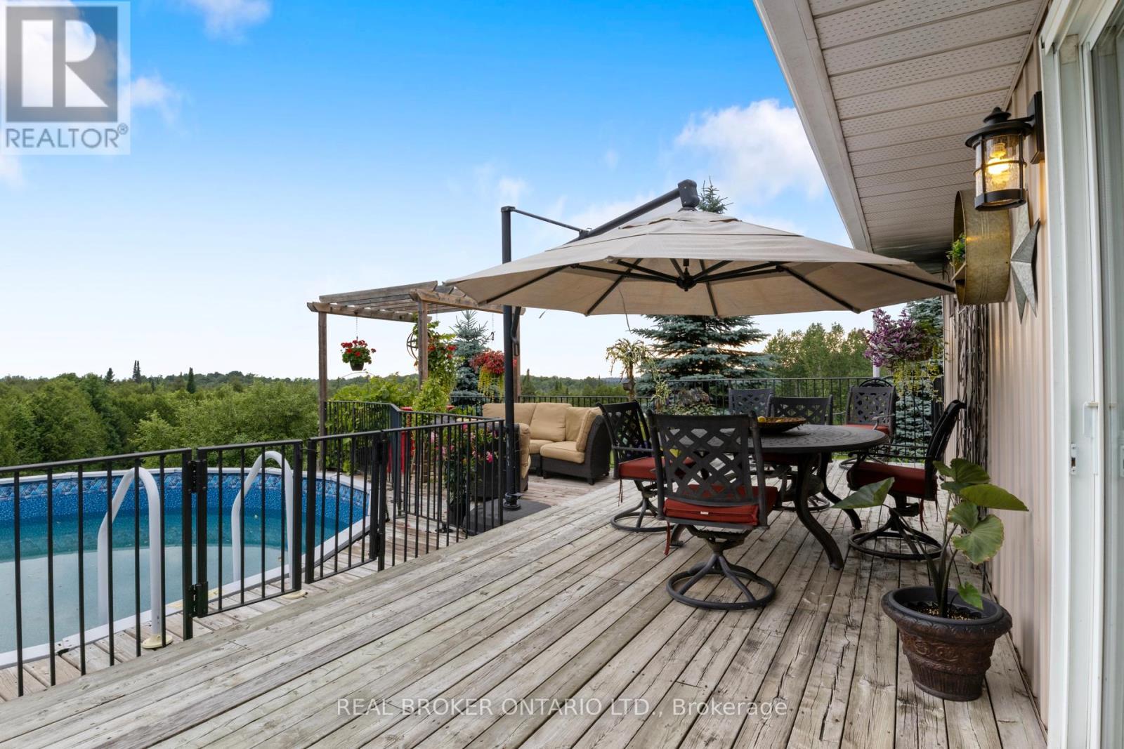 












413294 BASELINE ROAD

,
West Grey,




Ontario
N0G1R0

