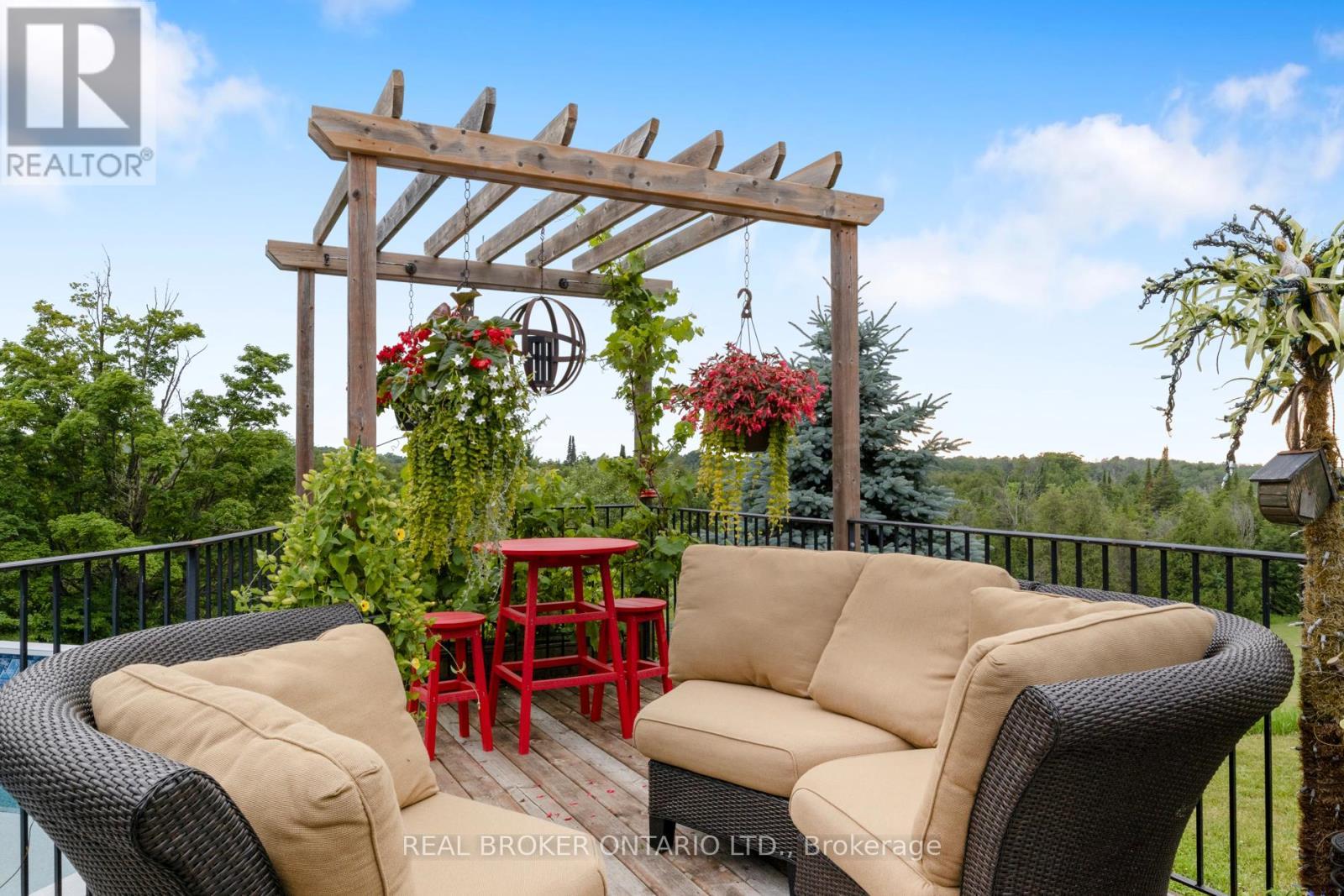 












413294 BASELINE ROAD

,
West Grey,




Ontario
N0G1R0

