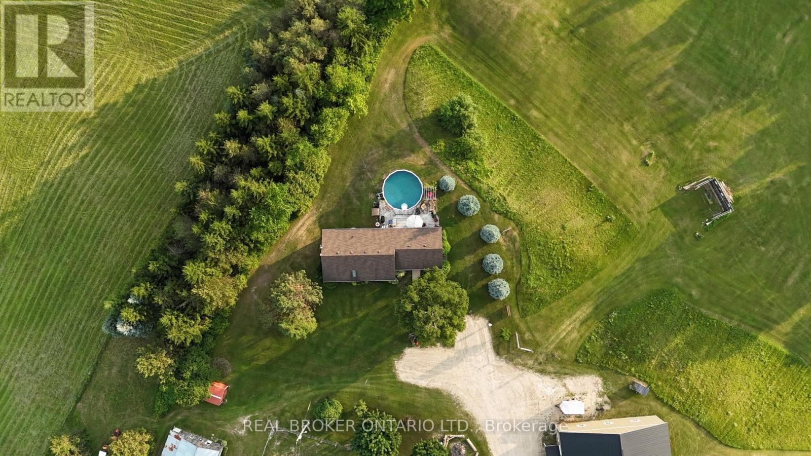 












413294 BASELINE ROAD

,
West Grey,




Ontario
N0G1R0

