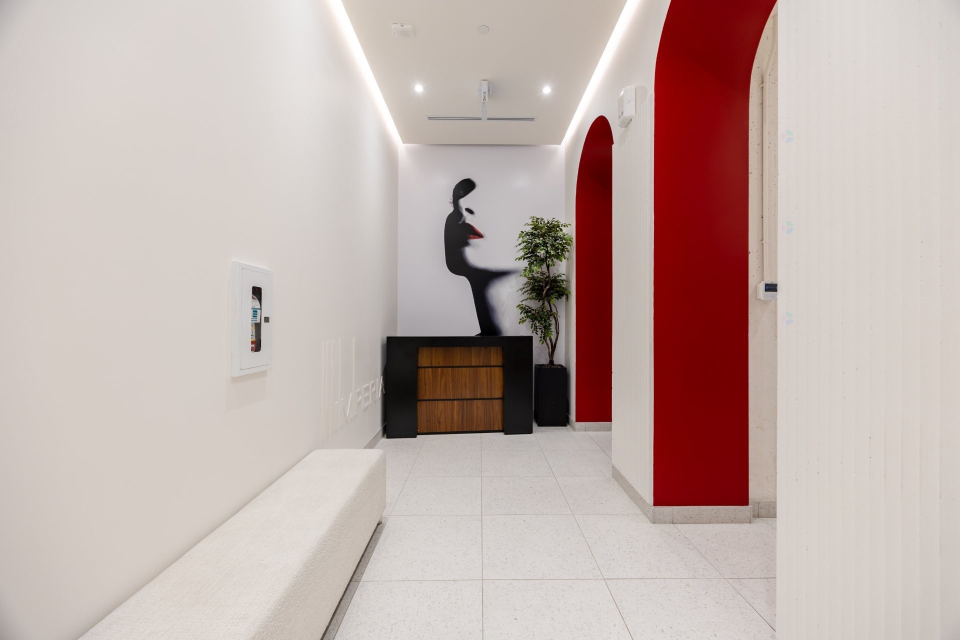 









360


Rue Mayor

, 1606,
Montréal (Ville-Marie),




QC
H3A0J4

