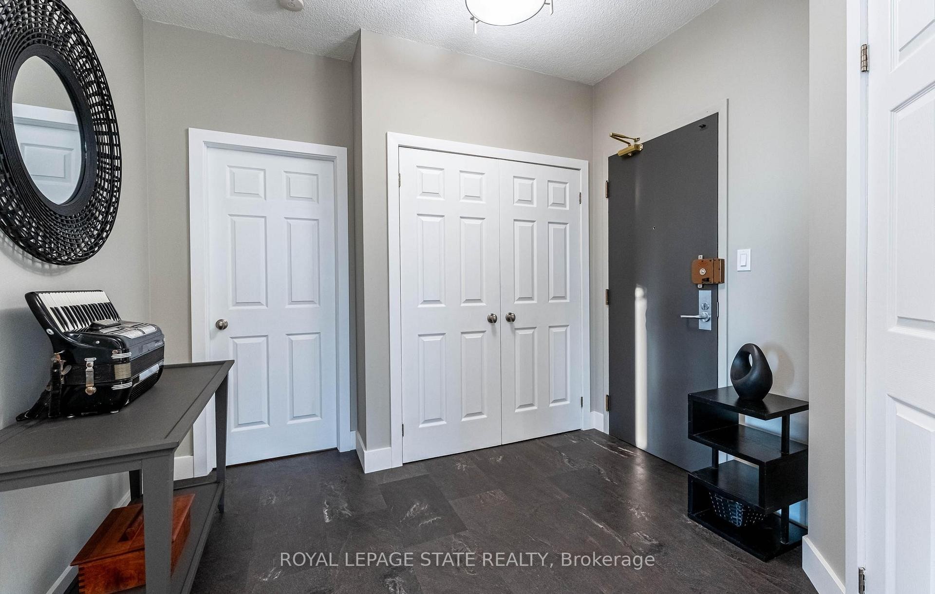 









67


Caroline

Street South, 17C,
Hamilton,




ON
L8P 3K6

