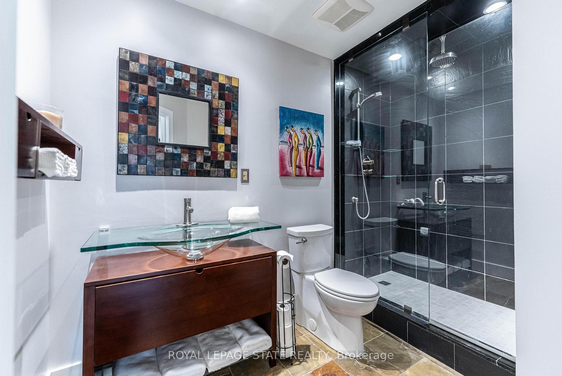 









67


Caroline

Street South, 17C,
Hamilton,




ON
L8P 3K6


