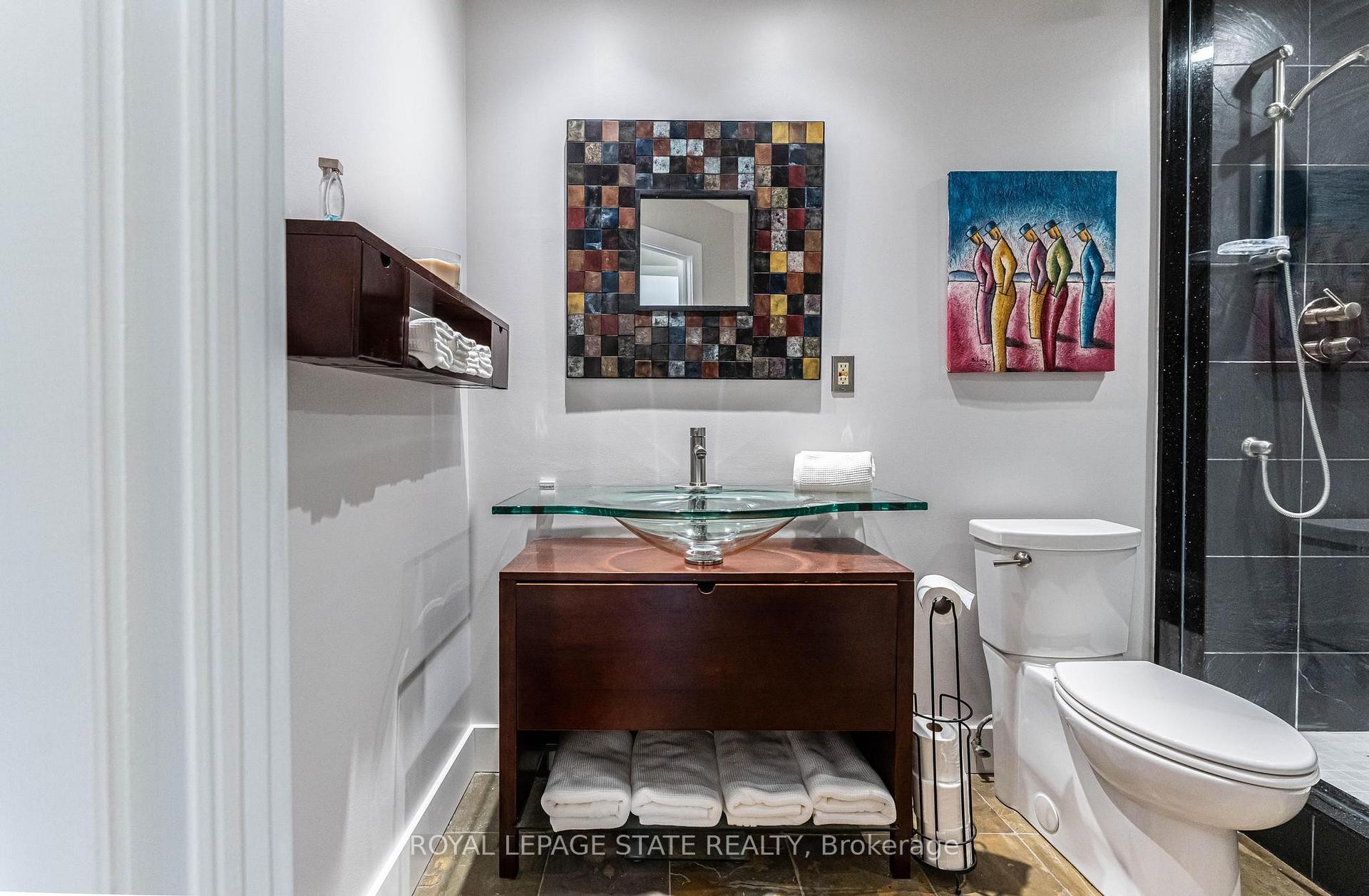 









67


Caroline

Street South, 17C,
Hamilton,




ON
L8P 3K6

