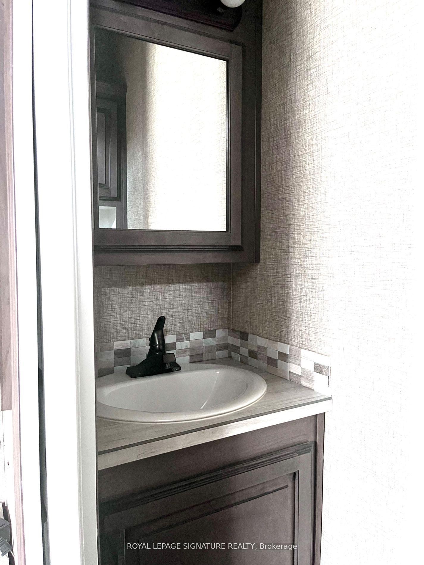 









2152


County 36

Road, 30,
Kawartha Lakes,




ON
K0M 1L0

