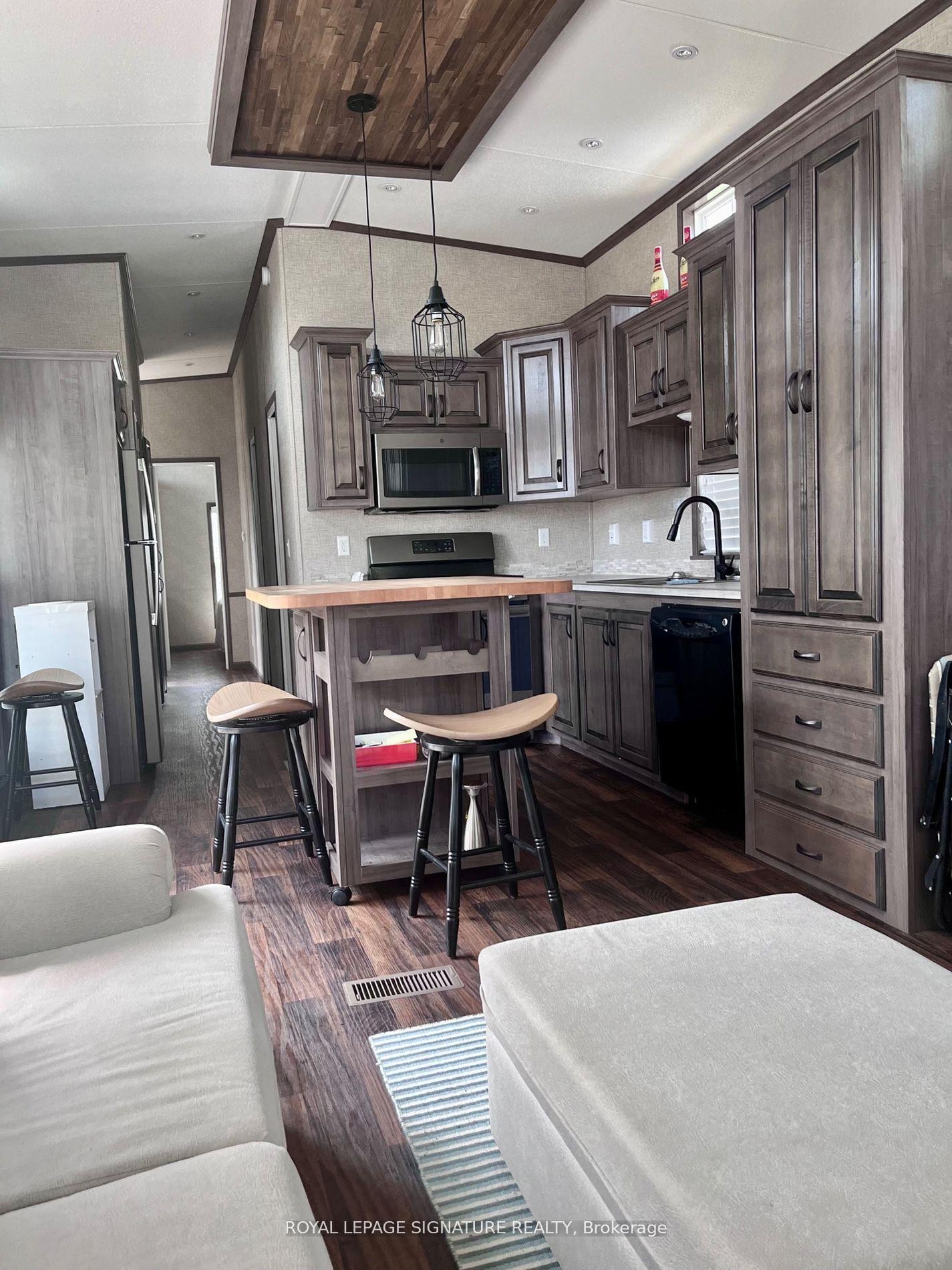 









2152


County 36

Road, 30,
Kawartha Lakes,




ON
K0M 1L0

