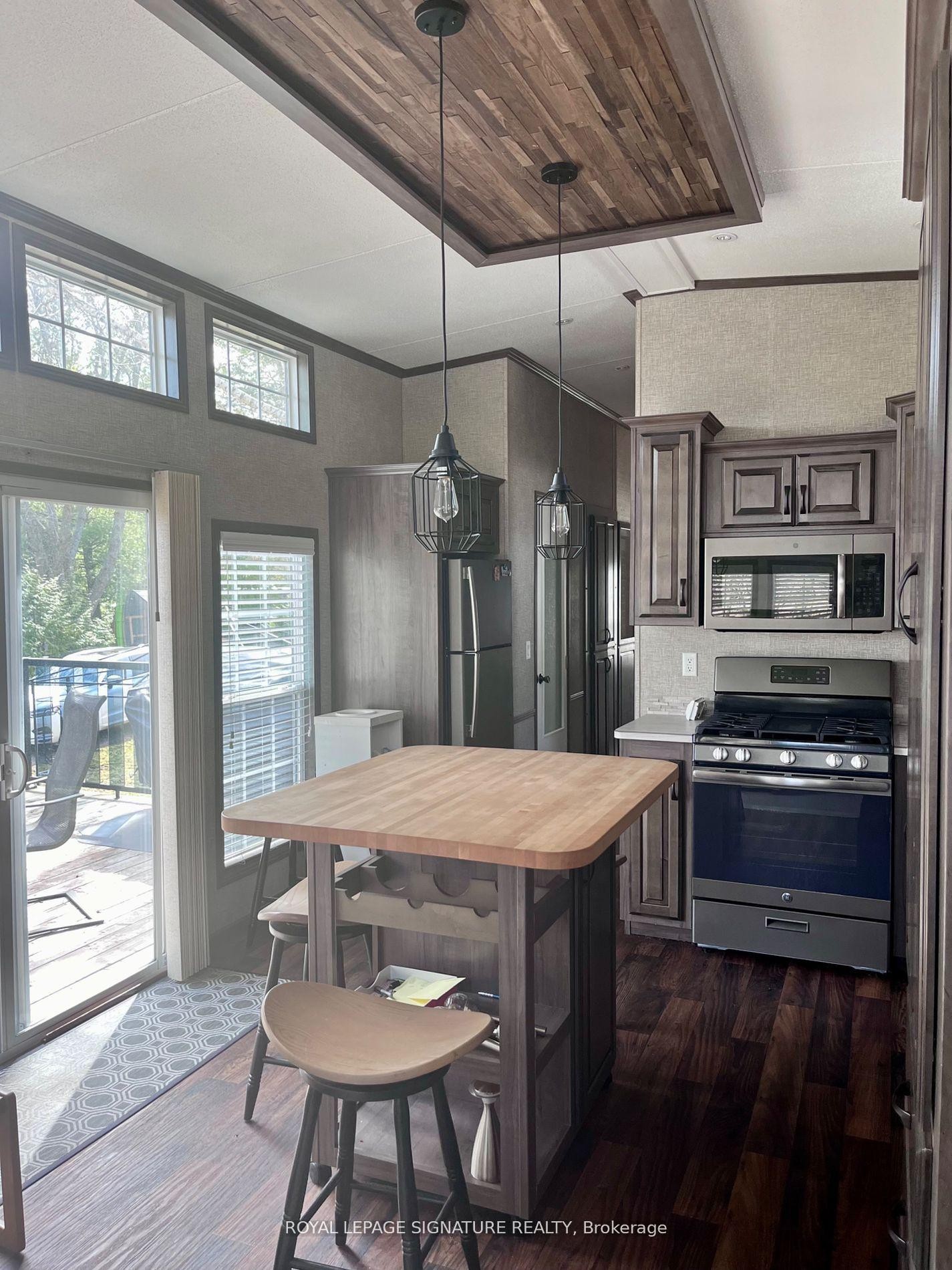 









2152


County 36

Road, 30,
Kawartha Lakes,




ON
K0M 1L0

