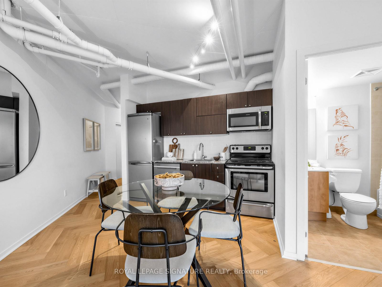 









150


Sudbury

Street, 532,
Toronto,




ON
M6J 3S8

