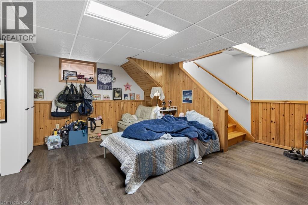 












150 EWEN Road Unit# 2

,
Hamilton,




Ontario
L8S3C7


