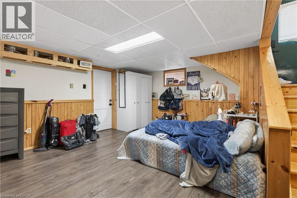 












150 EWEN Road Unit# 2

,
Hamilton,




Ontario
L8S3C7

