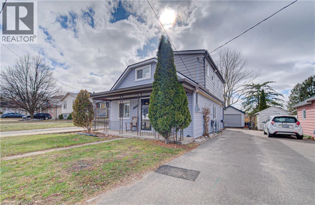 












345 NELSON Street

,
Brantford,




Ontario
N3S4E3

