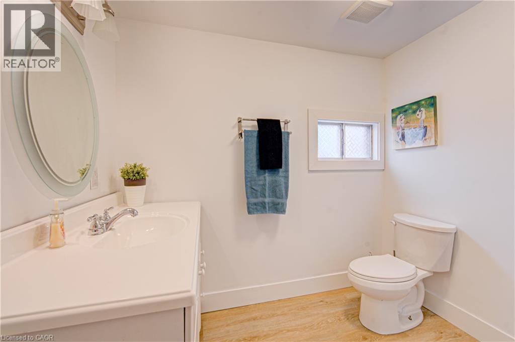 












345 NELSON Street

,
Brantford,




Ontario
N3S4E3

