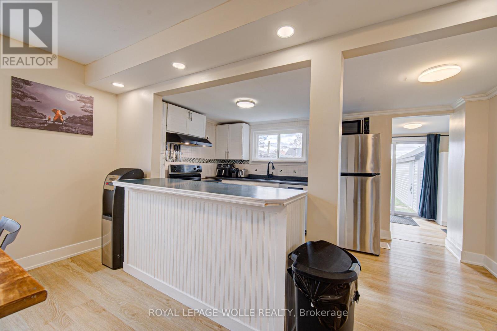 












345 NELSON STREET

,
Brantford,




Ontario
N3S4E3

