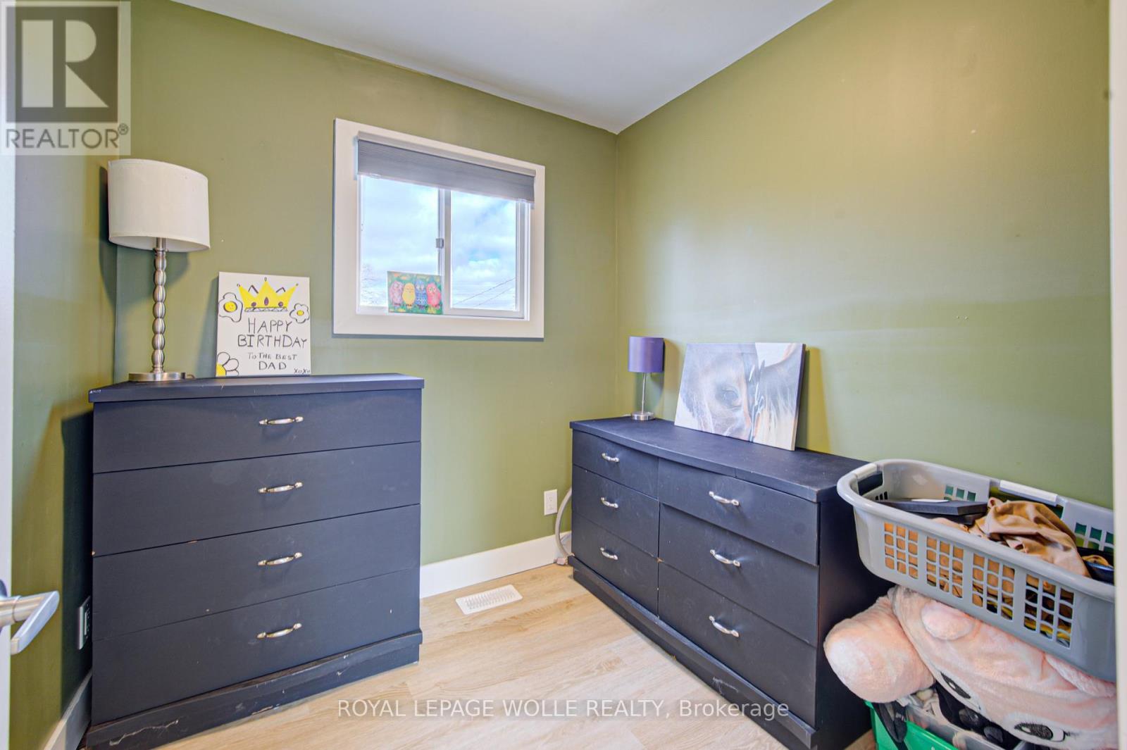 












345 NELSON STREET

,
Brantford,




Ontario
N3S4E3

