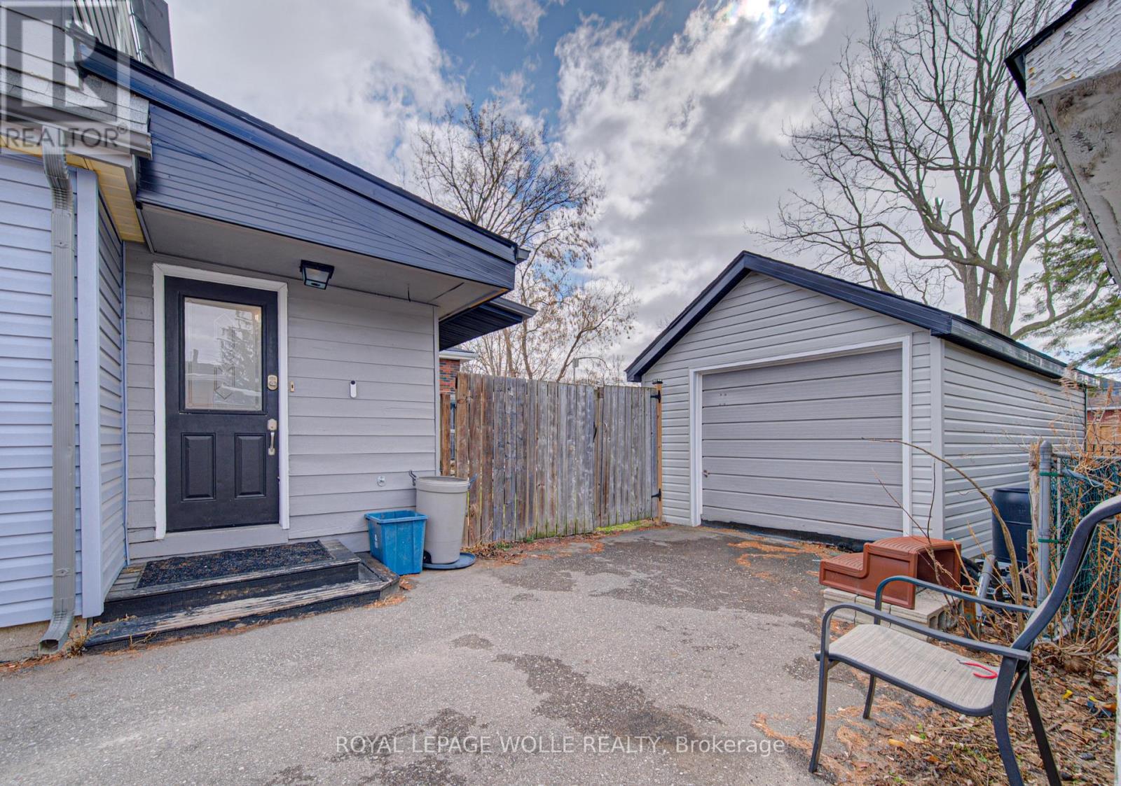 












345 NELSON STREET

,
Brantford,




Ontario
N3S4E3

