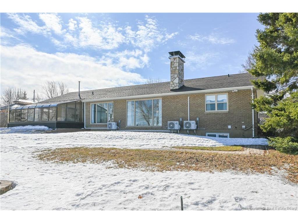 









401


Céline

ST,
Tracadie,




NB
E1X 1A4

