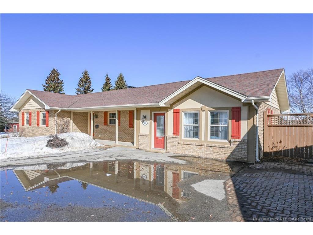 









401


Céline

ST,
Tracadie,




NB
E1X 1A4

