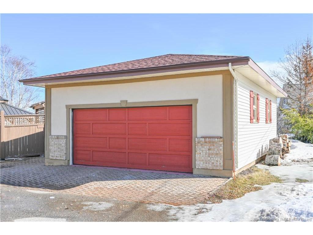 









401


Céline

ST,
Tracadie,




NB
E1X 1A4

