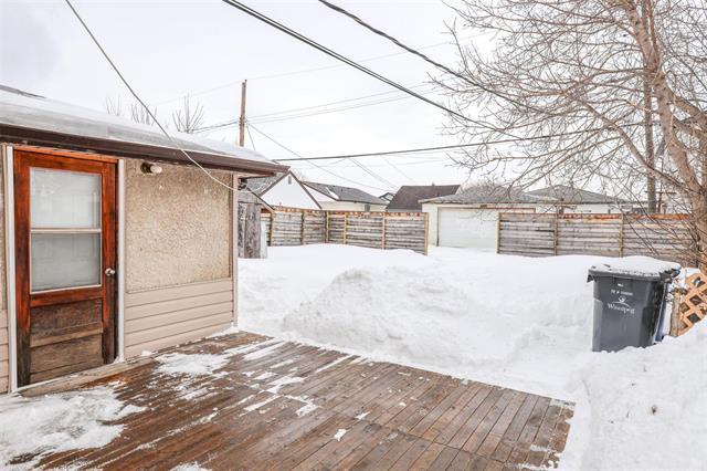 









1897


Bannatyne

AVE,
Winnipeg,




MB
R2R 0B3

