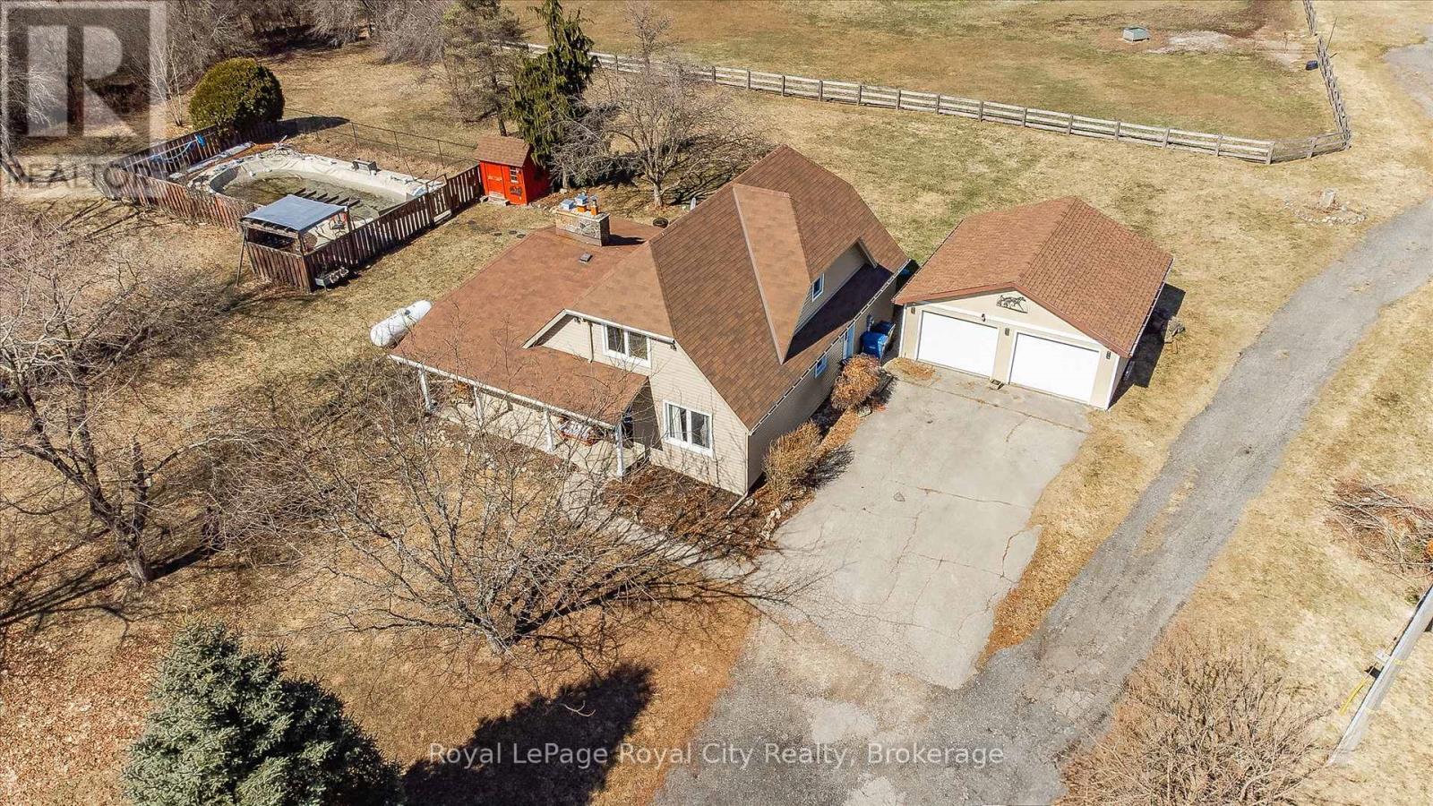 












344 MALTBY ROAD E

,
Guelph (Pineridge/Westminster Woods),







Ontario
N1L1G4

