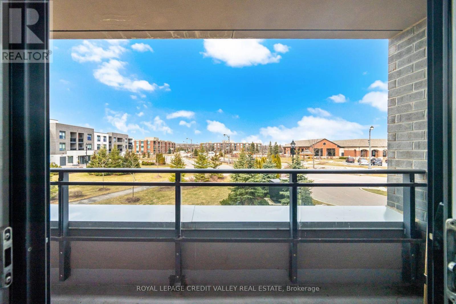 












206 - 30 VIA ROSEDALE

,
Brampton,




Ontario
L6R3Z9

