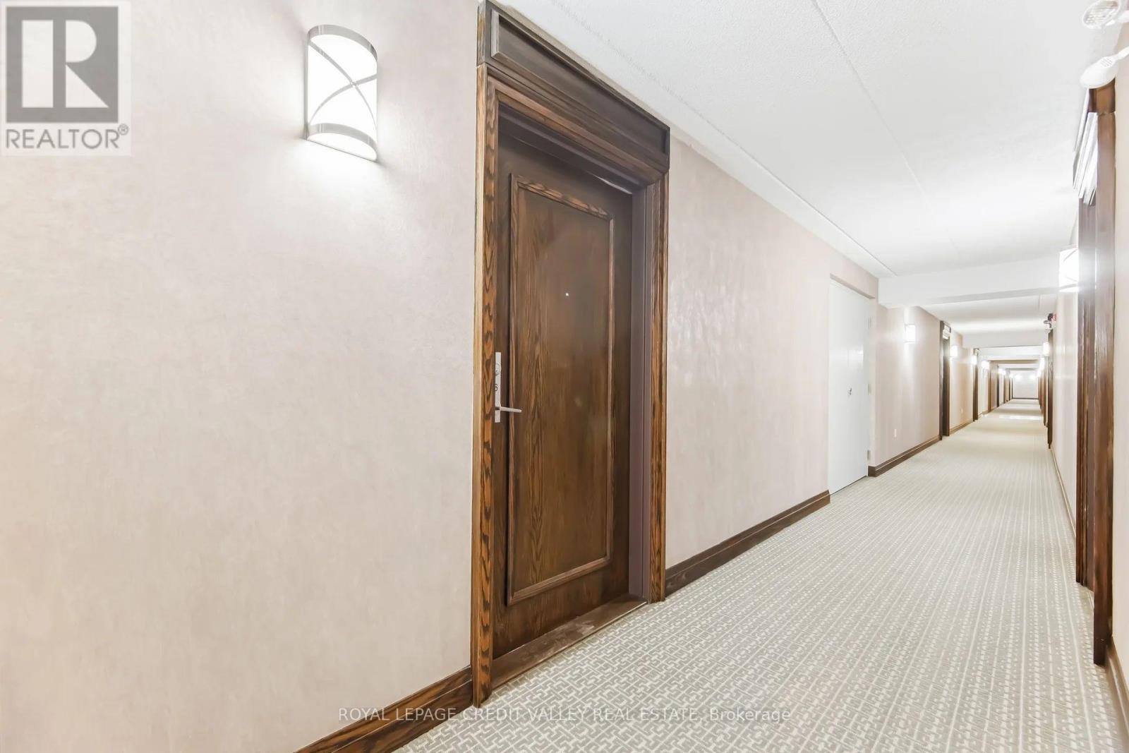 












206 - 30 VIA ROSEDALE

,
Brampton,




Ontario
L6R3Z9

