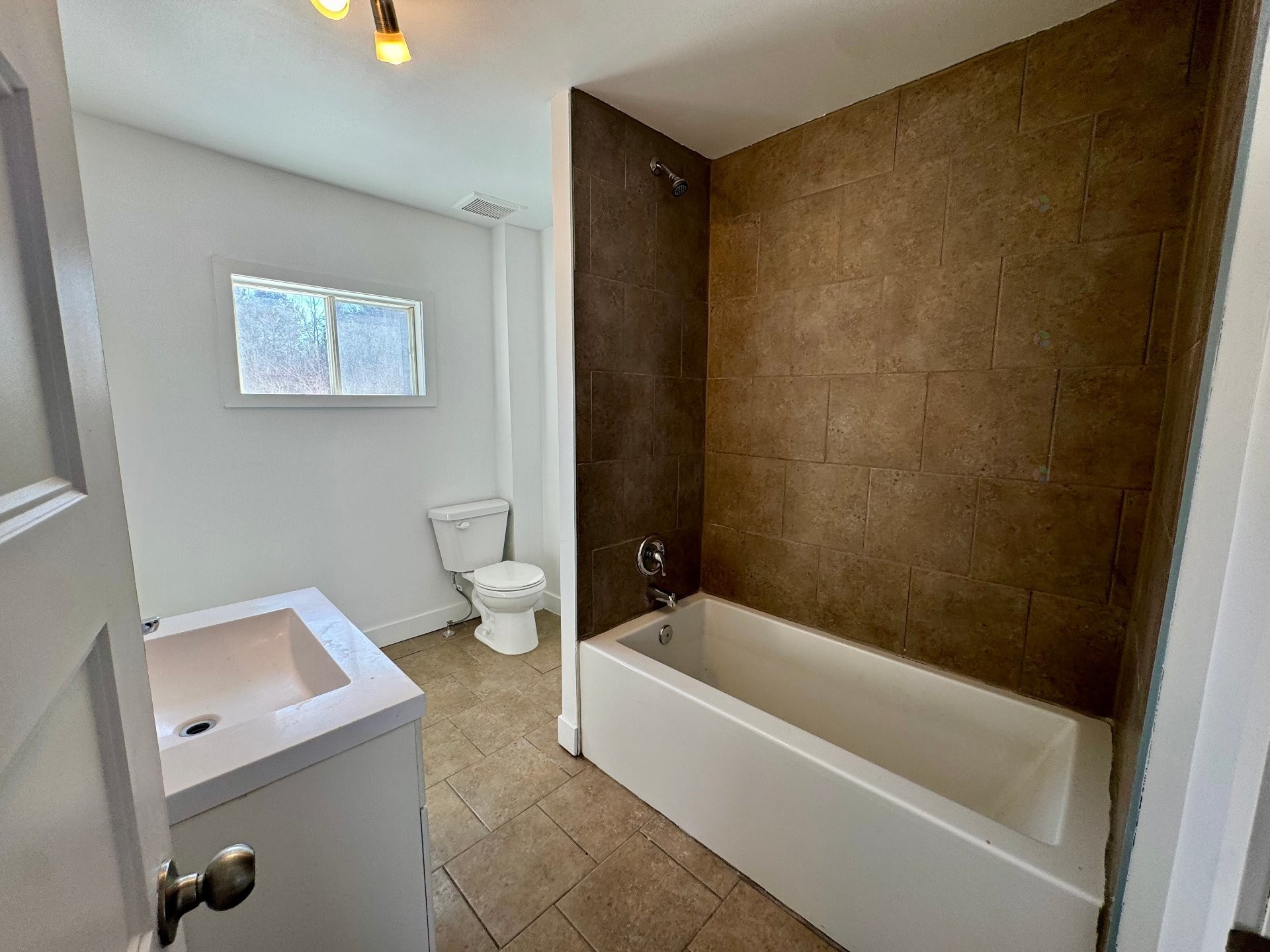 









4240


Rg du Cordon

,
Sainte-Julienne,




QC
J0K2R0

