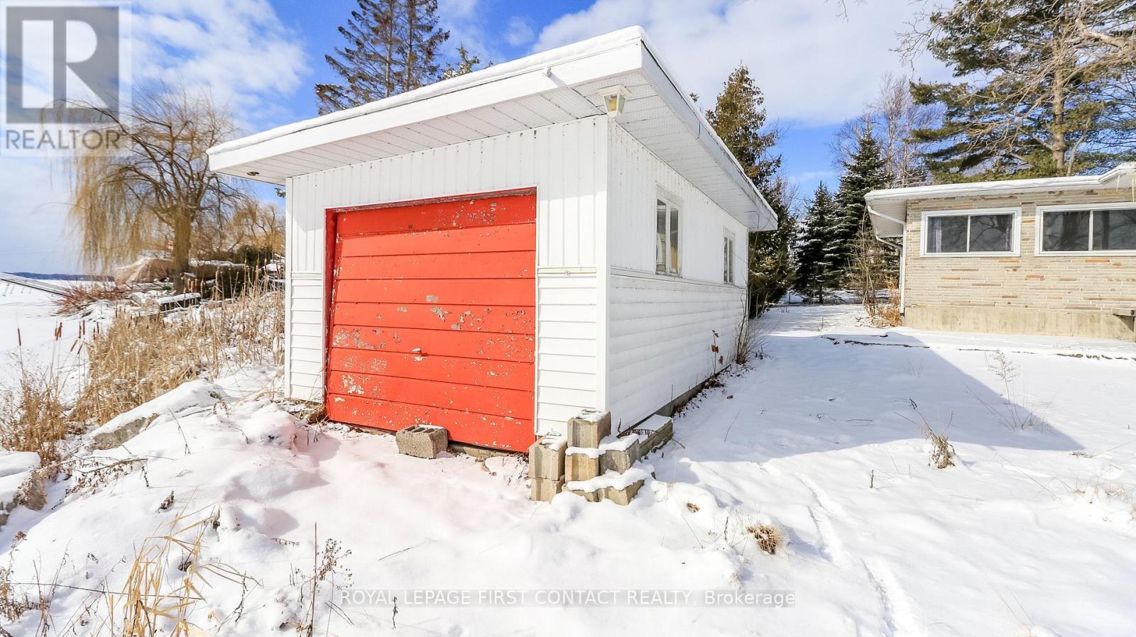 












21 GLASSFORD ROAD

,
Kawartha Lakes,




Ontario
K0M2C0

