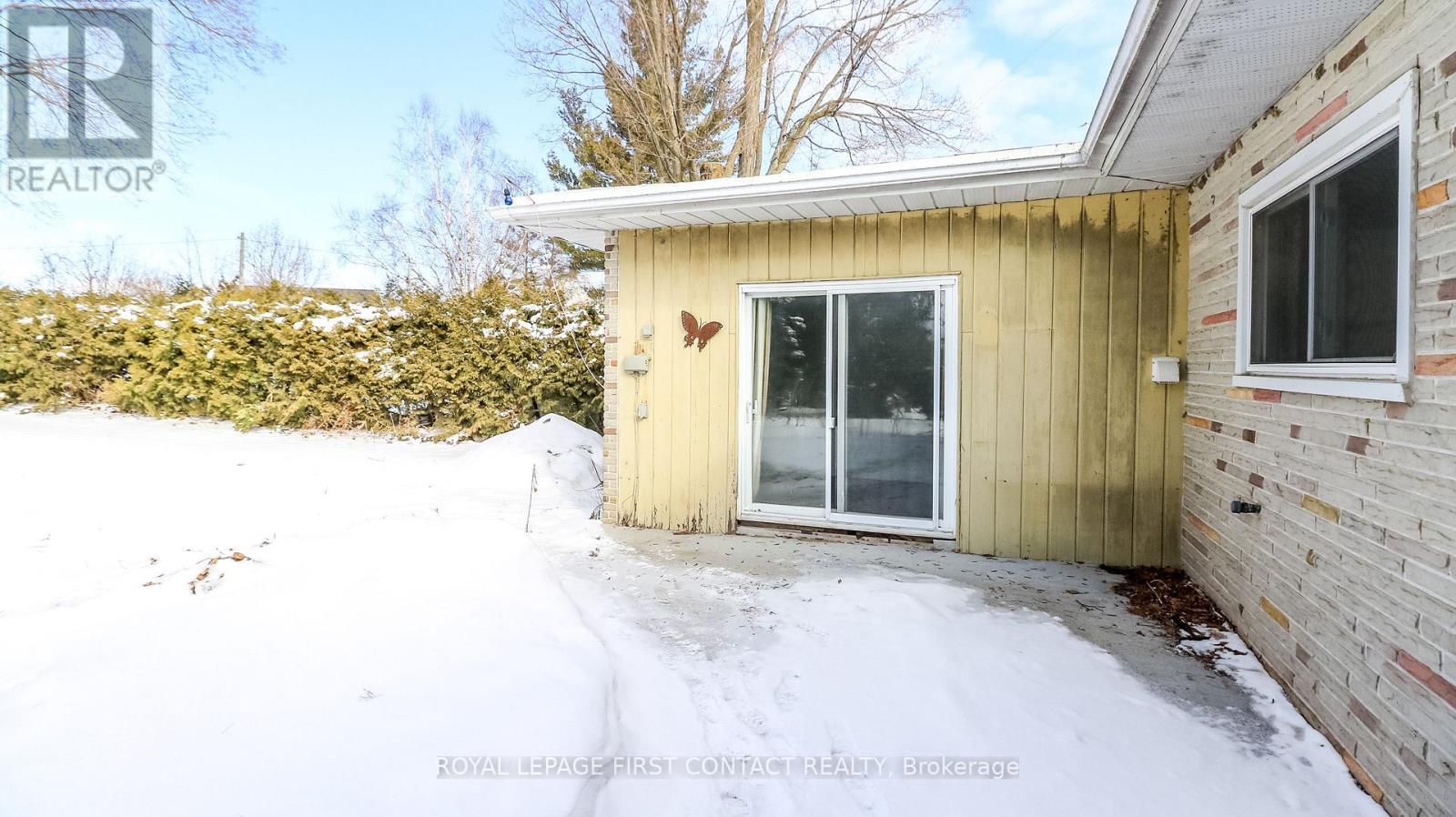 












21 GLASSFORD ROAD

,
Kawartha Lakes,




Ontario
K0M2C0

