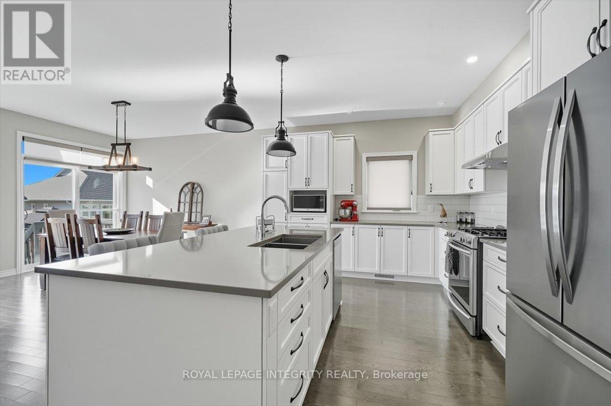 












819 TEWIN CIRCLE

,
Ottawa,




Ontario
K4A1K2

