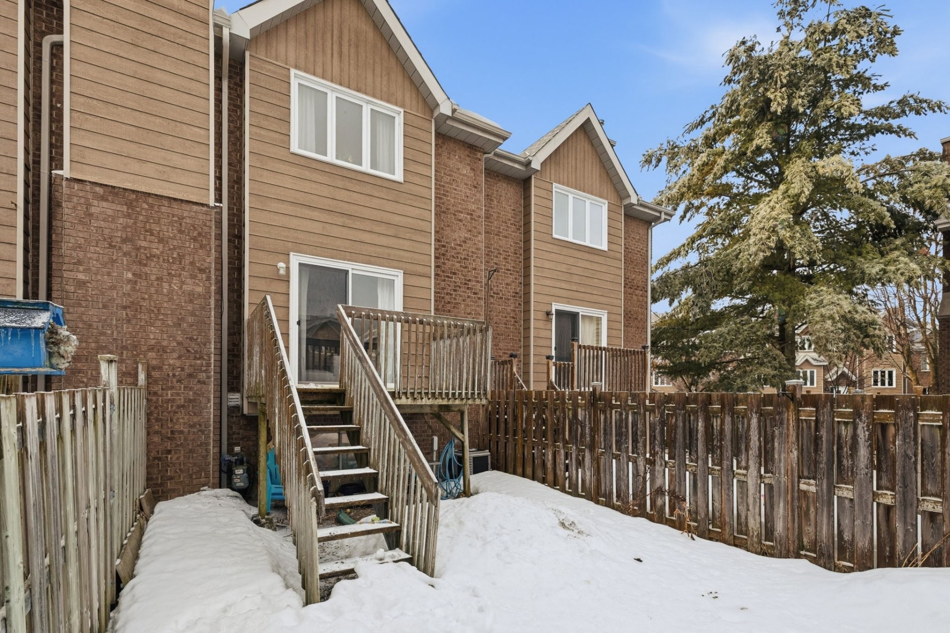 









33Z


Rue du Gisement

,
Gatineau (Hull),




QC
J8Z3J9

