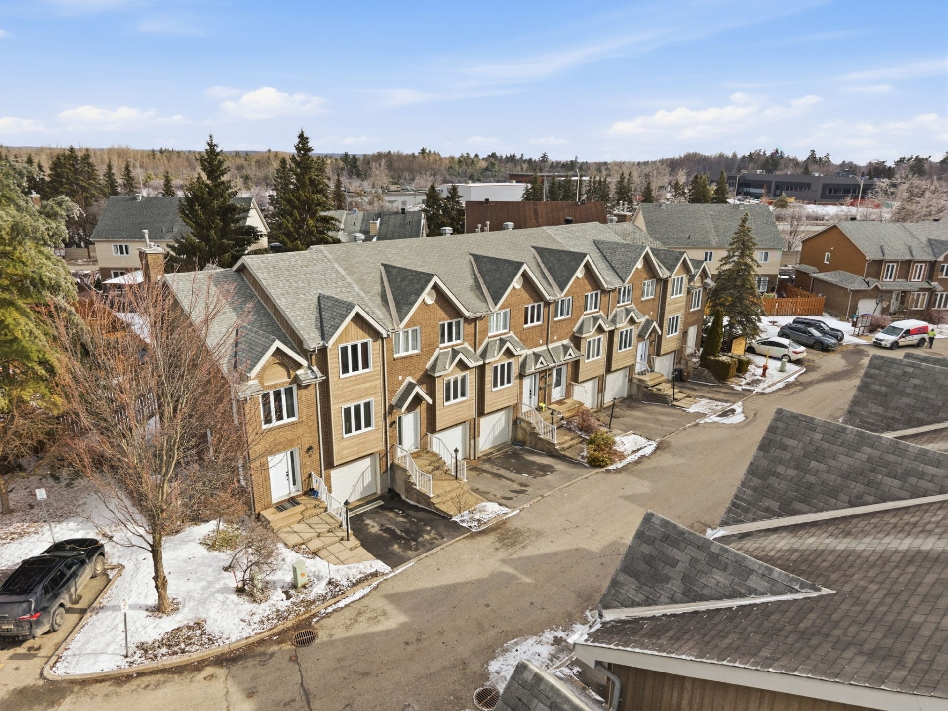 









33Z


Rue du Gisement

,
Gatineau (Hull),




QC
J8Z3J9

