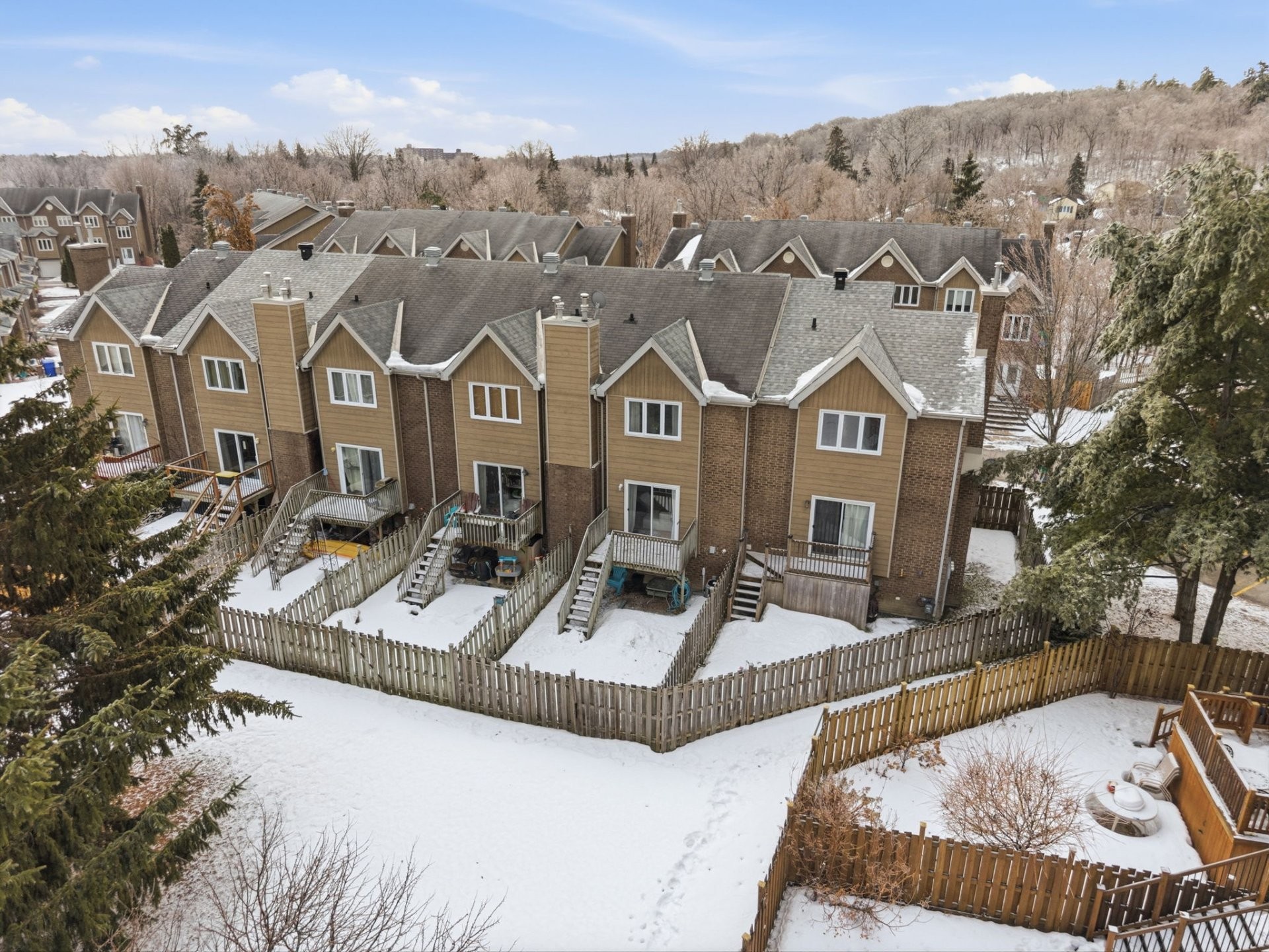 









33Z


Rue du Gisement

,
Gatineau (Hull),




QC
J8Z3J9

