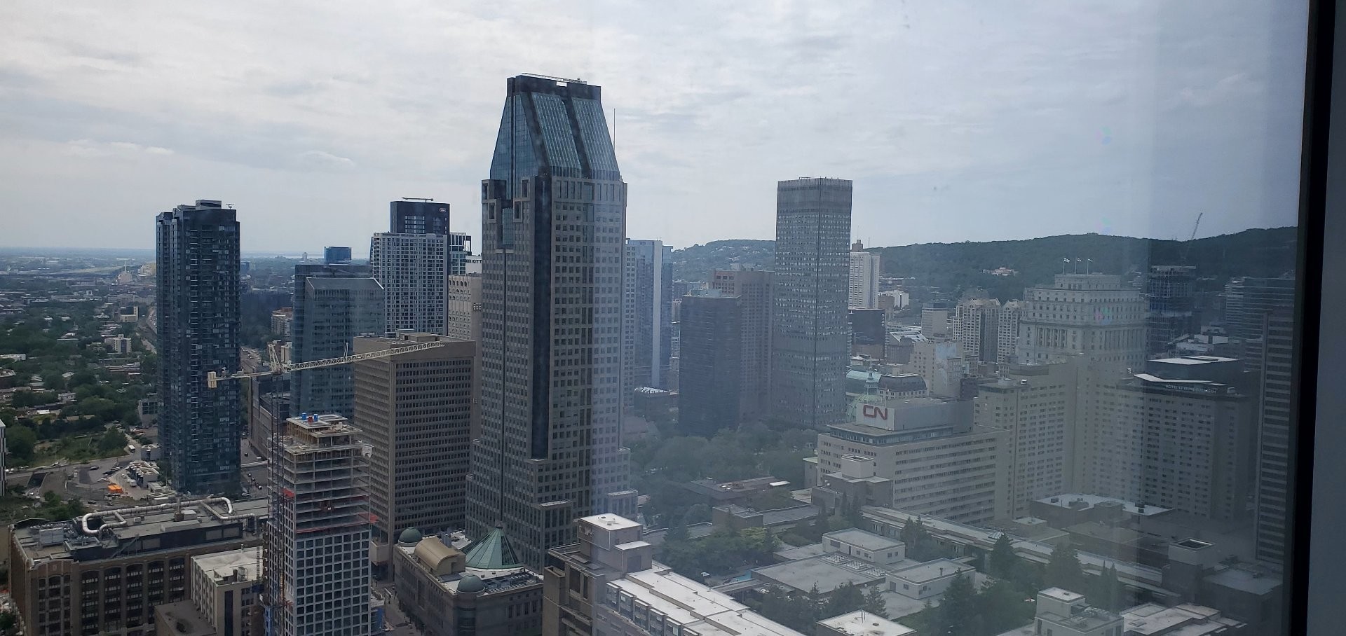 









720


Rue St-Jacques

, 4708,
Montréal (Ville-Marie),




QC
H3C1E9

