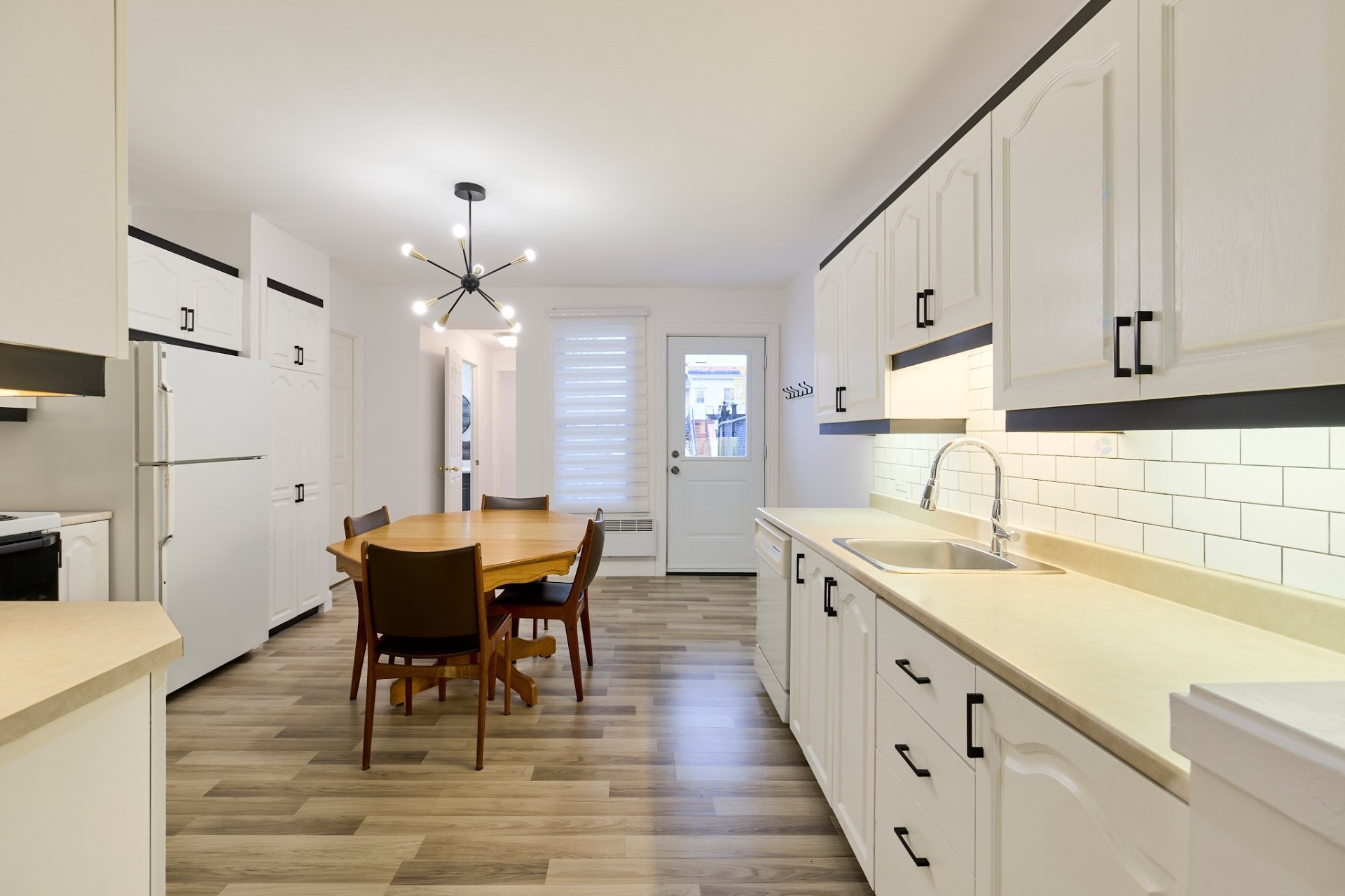 









974


Rue Ste-Ursule

,
Trois-Rivières,




QC
G9A1P1

