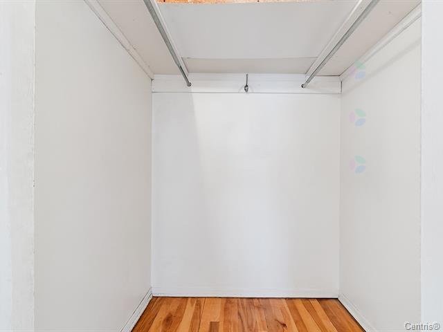 









1010


Rue Ridgewood

,
Laval (Chomedey),




QC
H7W1K8

