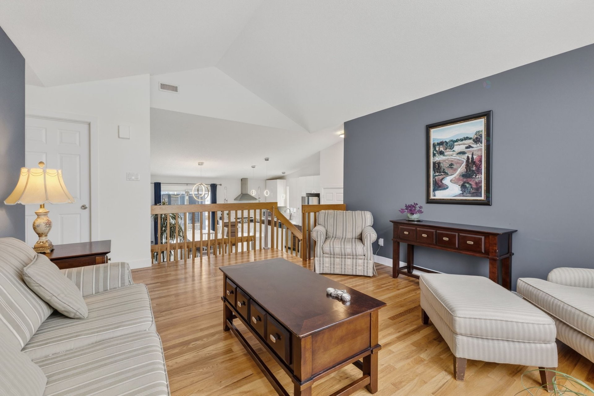 









107


Rue de Batiscan

,
Gatineau (Gatineau),




QC
J8P7S6

