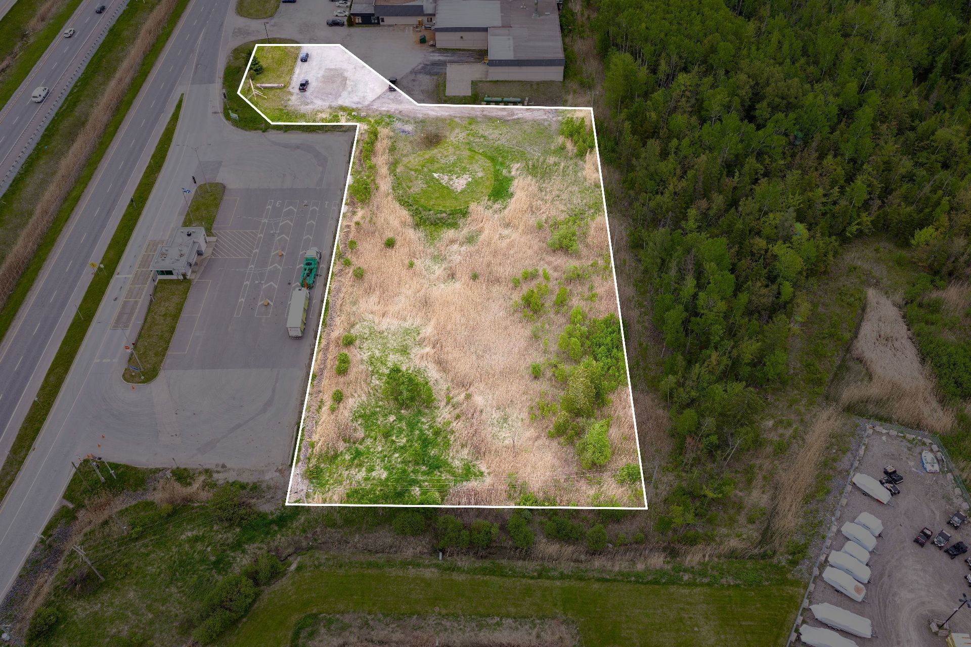 












Boul. Bourque

,
Sherbrooke (Brompton/Rock Forest/Saint-Élie/Deauville),







QC
J1N0G2

