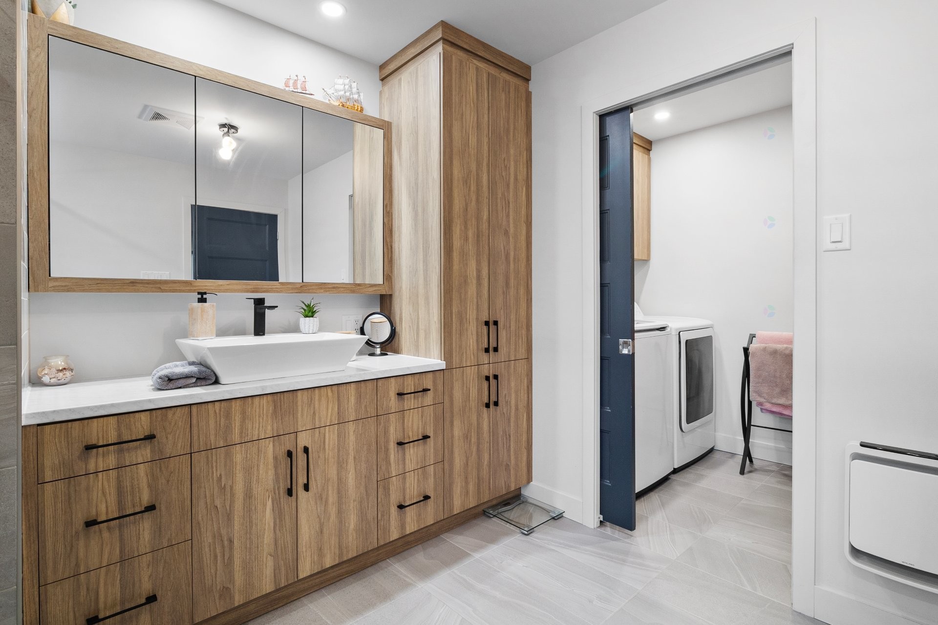 









335


Rue des Mélèzes

,
Cookshire-Eaton,




QC
J0B1M0

