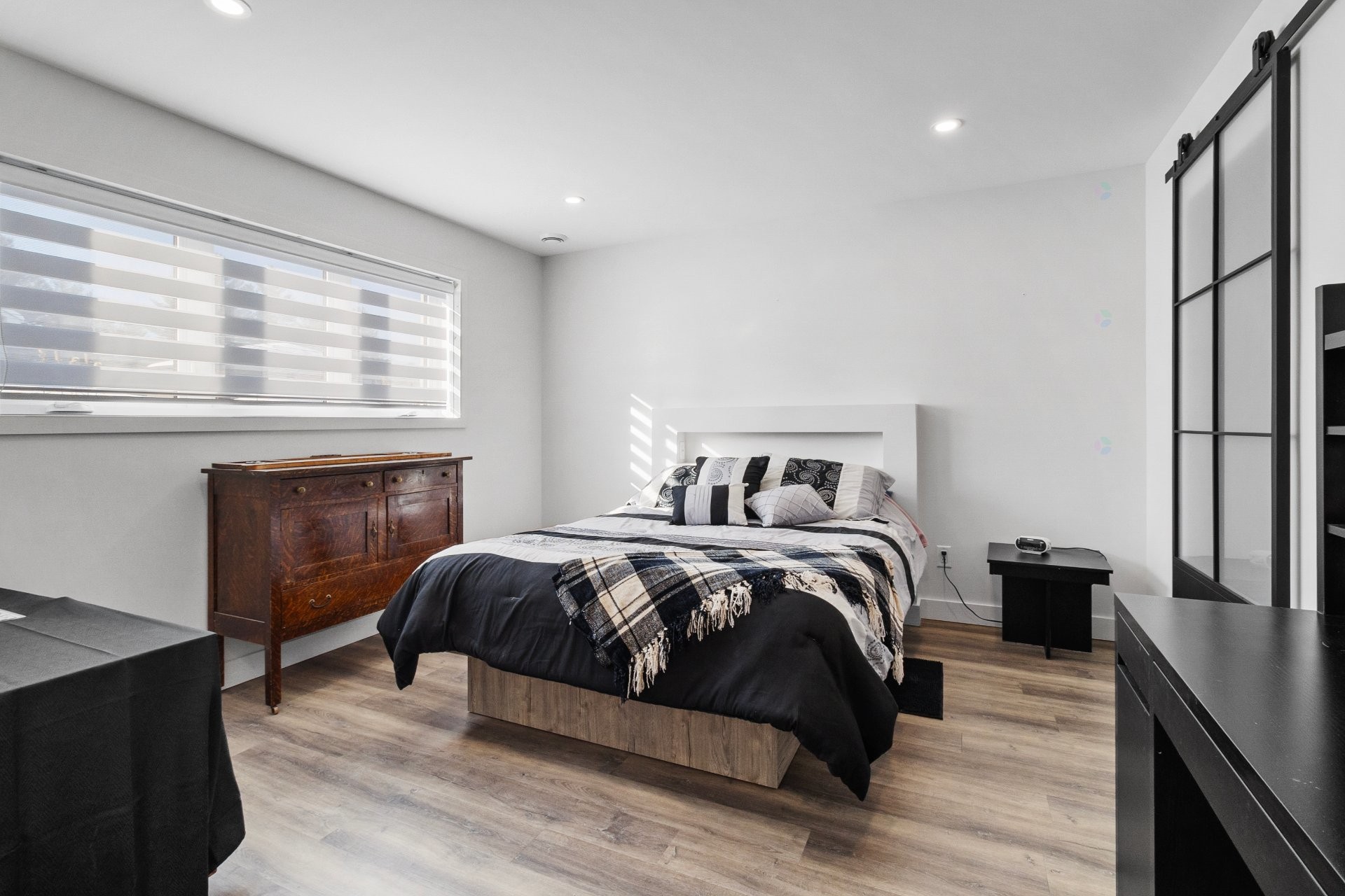 









335


Rue des Mélèzes

,
Cookshire-Eaton,




QC
J0B1M0

