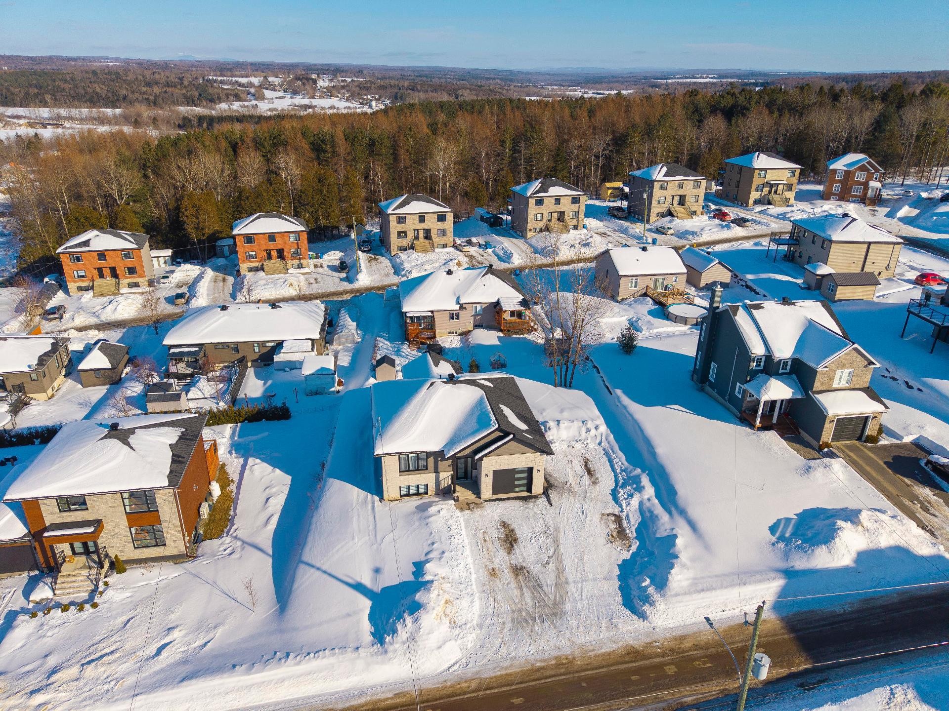 









335


Rue des Mélèzes

,
Cookshire-Eaton,




QC
J0B1M0

