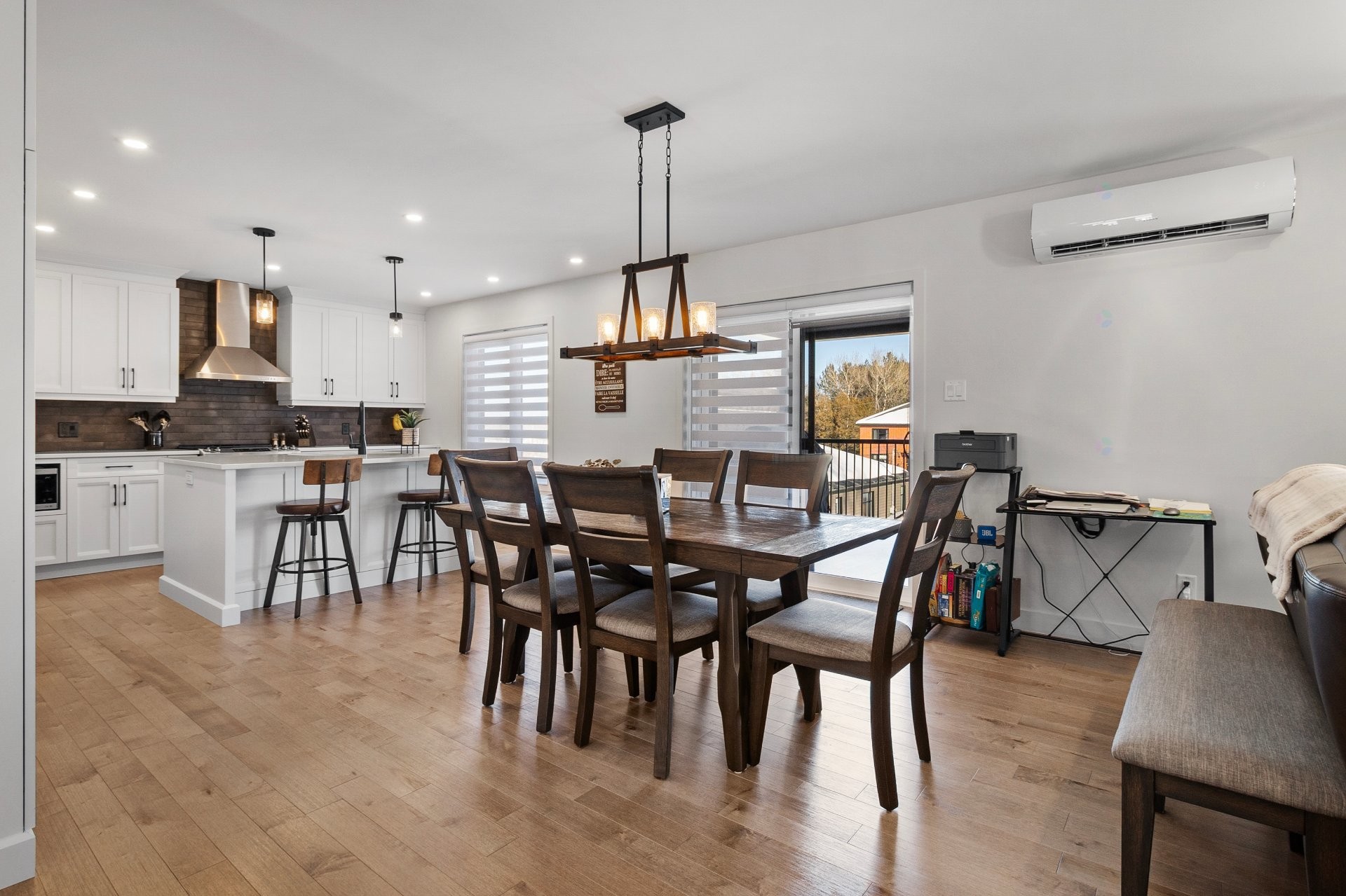 









335


Rue des Mélèzes

,
Cookshire-Eaton,




QC
J0B1M0

